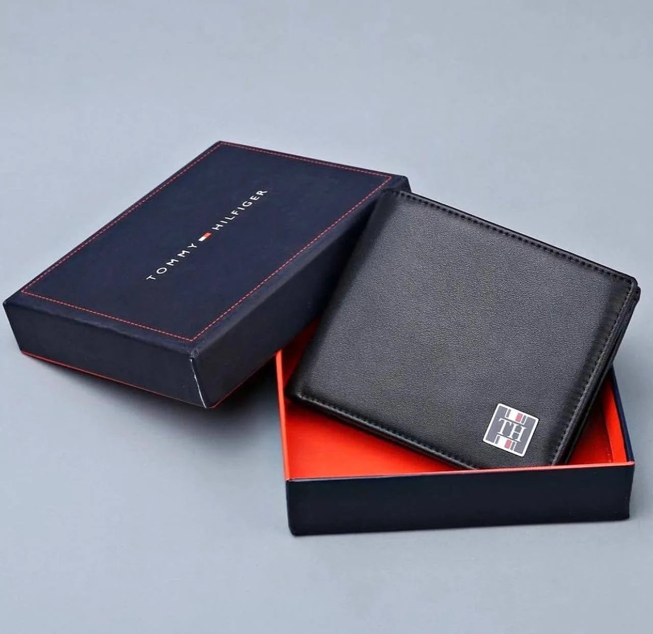 Tommy Hilfiger men wallets black