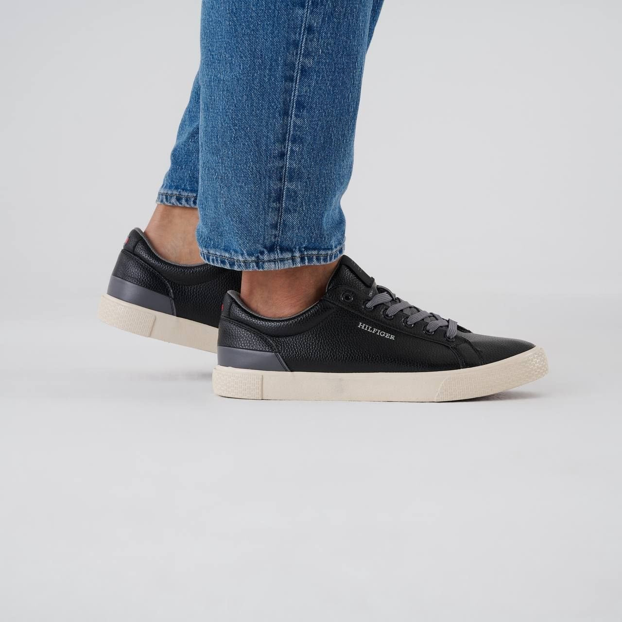 Tommy Hilfiger Rocci Sneakers Men black