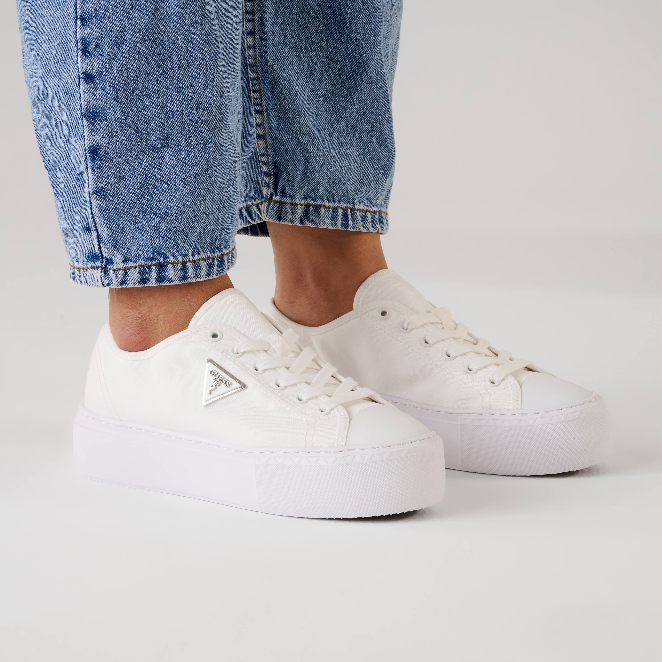 Joezi Platform Sneaker (Women) GUESS