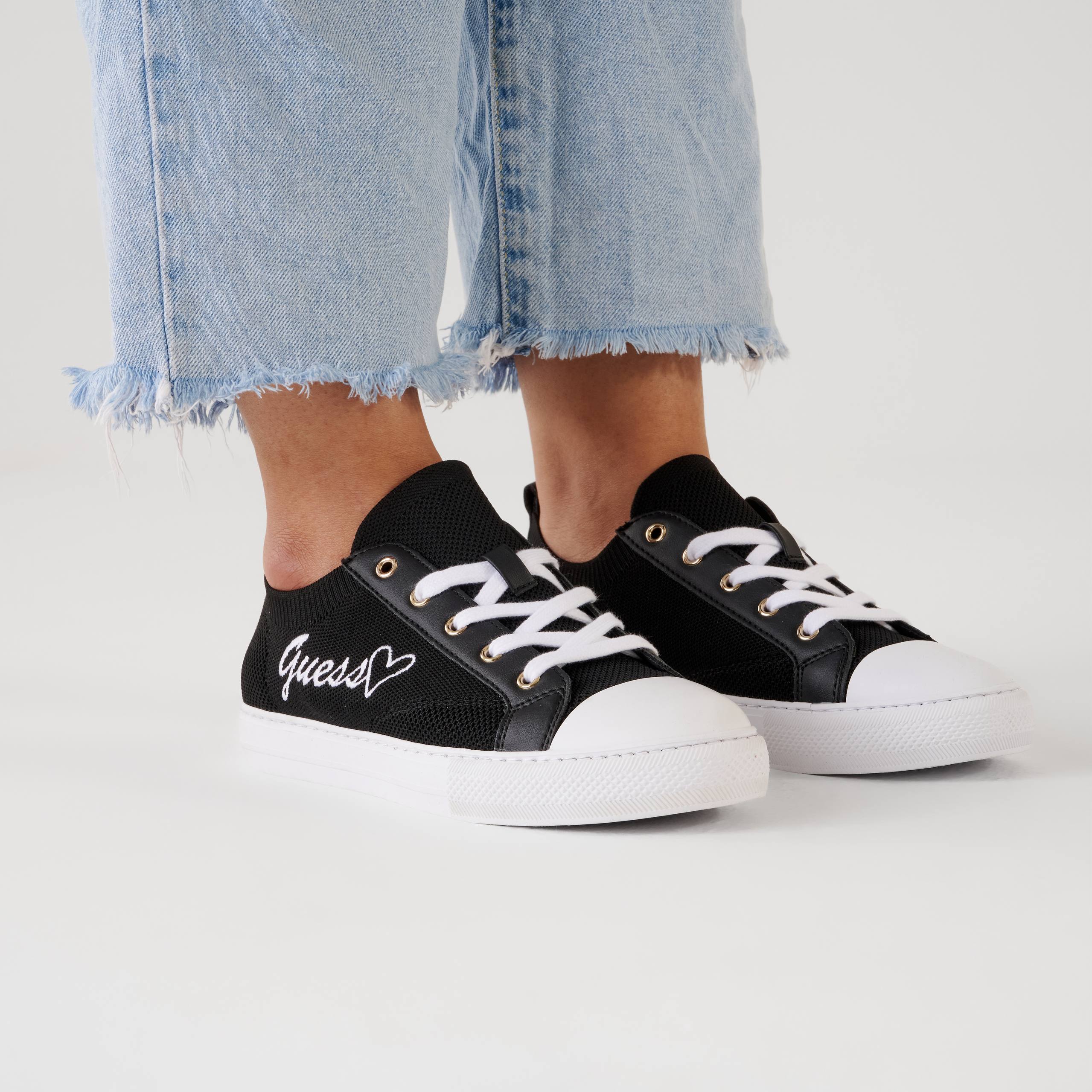 Guess Women's black Lace-Up Sneakers Heart Logo Low Top Casual Athletic Shoes