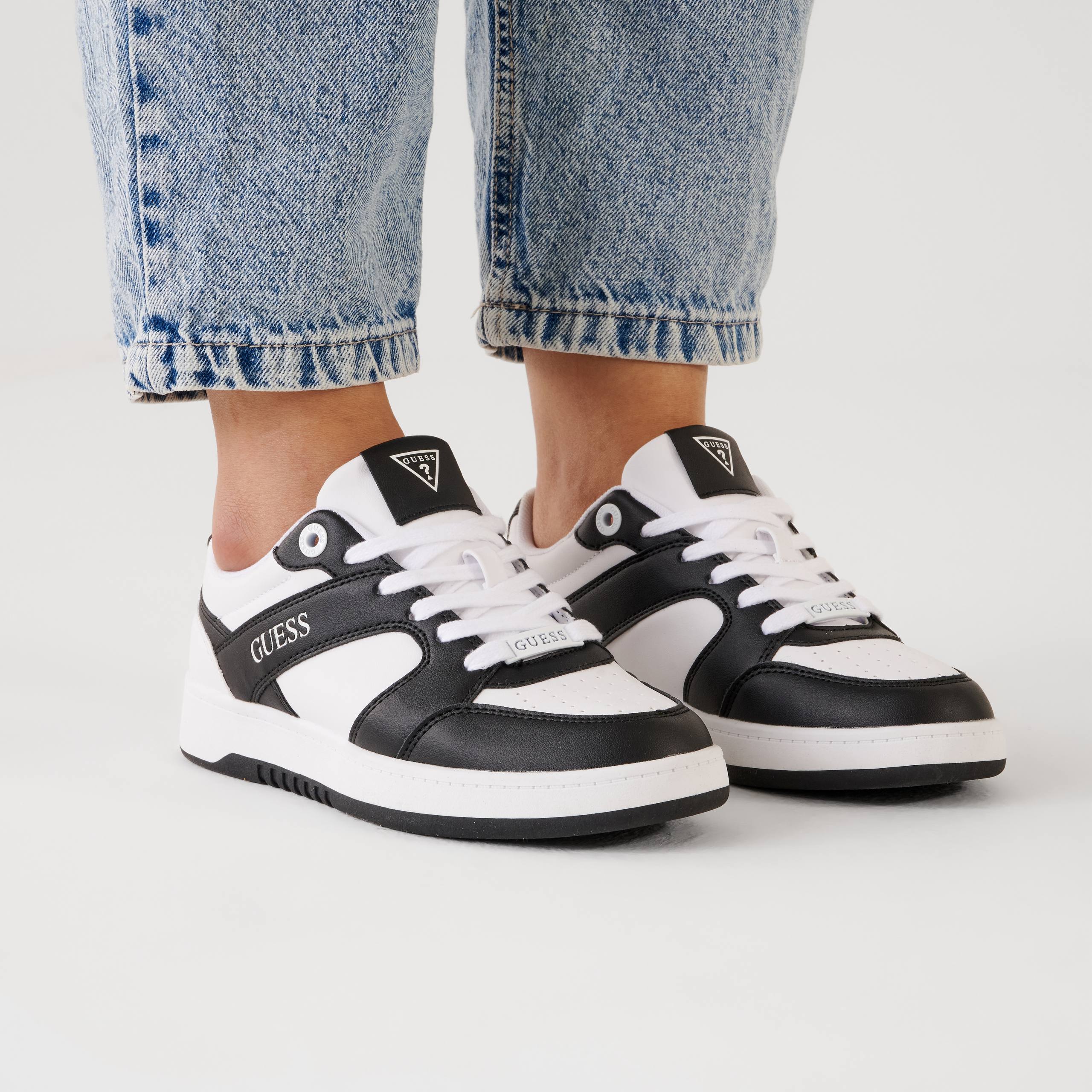 GUESS Ellies Sneakers Women - WHTBLK