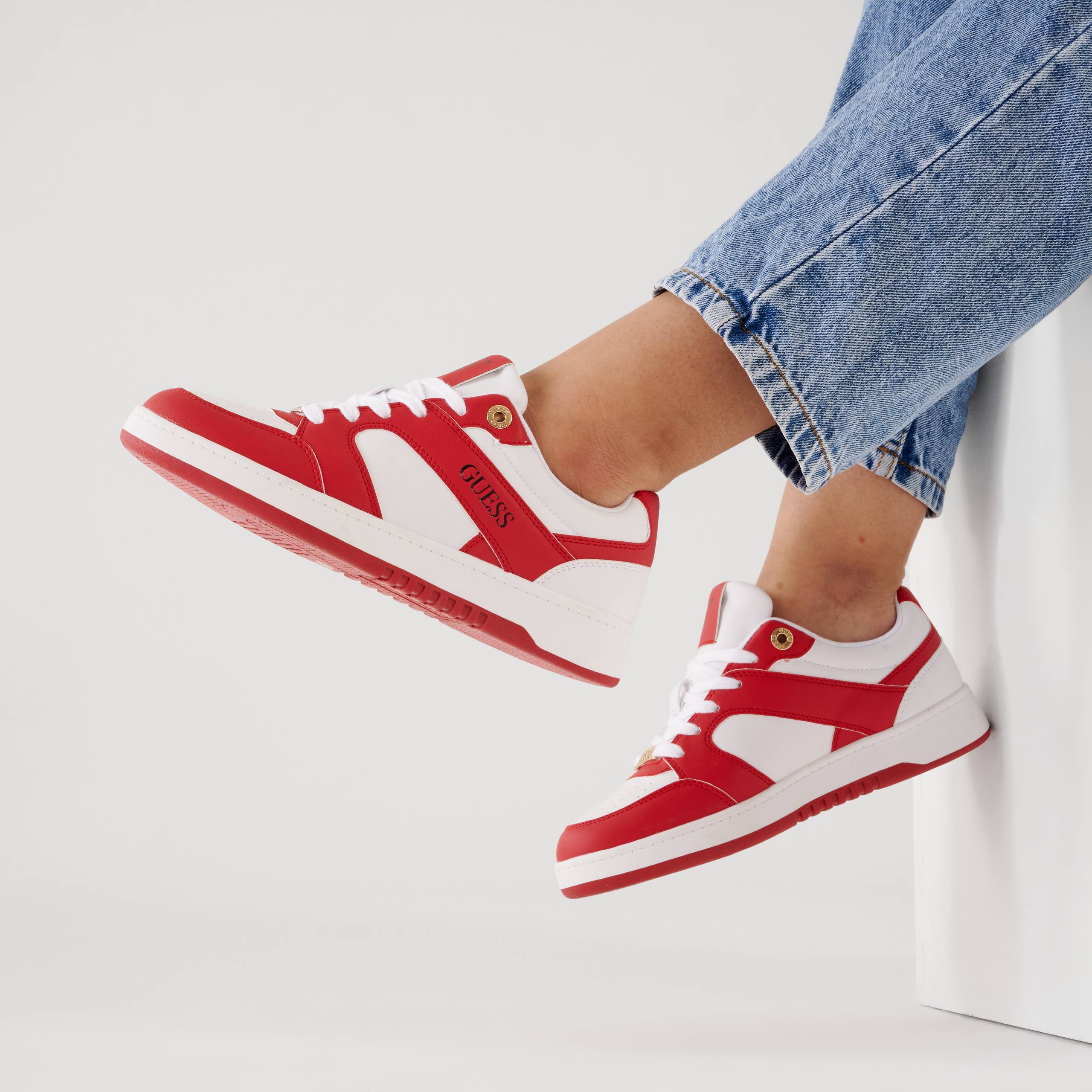 GUESS Ellies Sneakers Women - Red